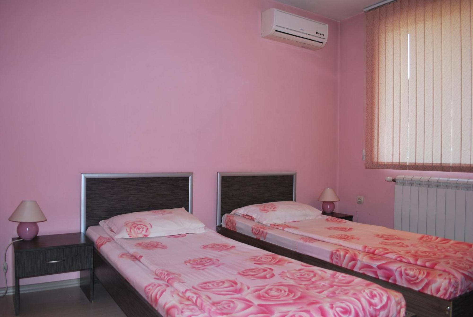 Hotel Milenium Sofia Ngoại thất bức ảnh